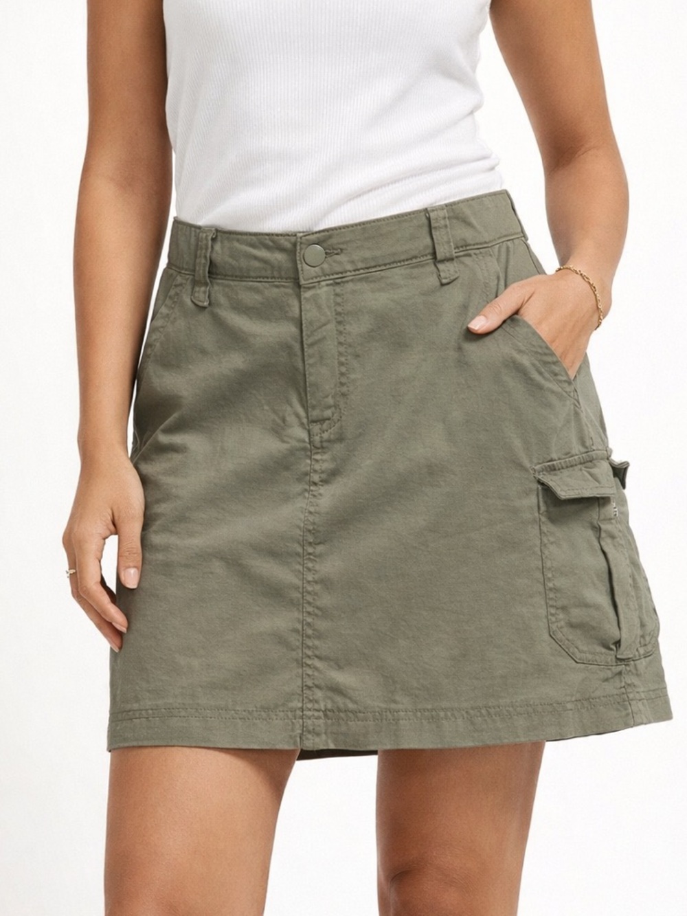 Duluth Trading Company Dry on the Fly 6 Pocket Olive Green Cargo Skort Size 6
